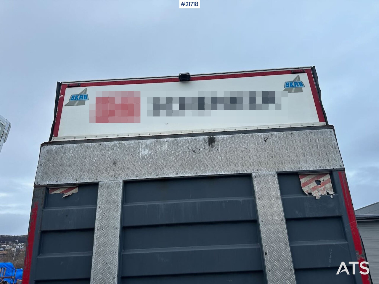 Mercedes Actros 1835 skapbil m/ Full sideåpning, aggregat, lift og 2 sett dekk - Camion furgon: Foto 5 Mercedes Actros 1835 skapbil m/ Full sideåpning, aggregat, lift og 2 sett dekk - Camion furgon: Foto 5