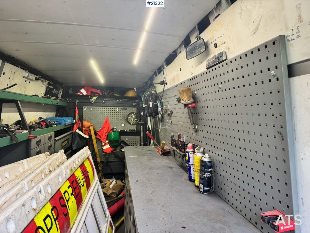 Dubă, Maşina comunala Mercedes Sprinter 516: Foto 20 Dubă, Maşina comunala Mercedes Sprinter 516: Foto 20