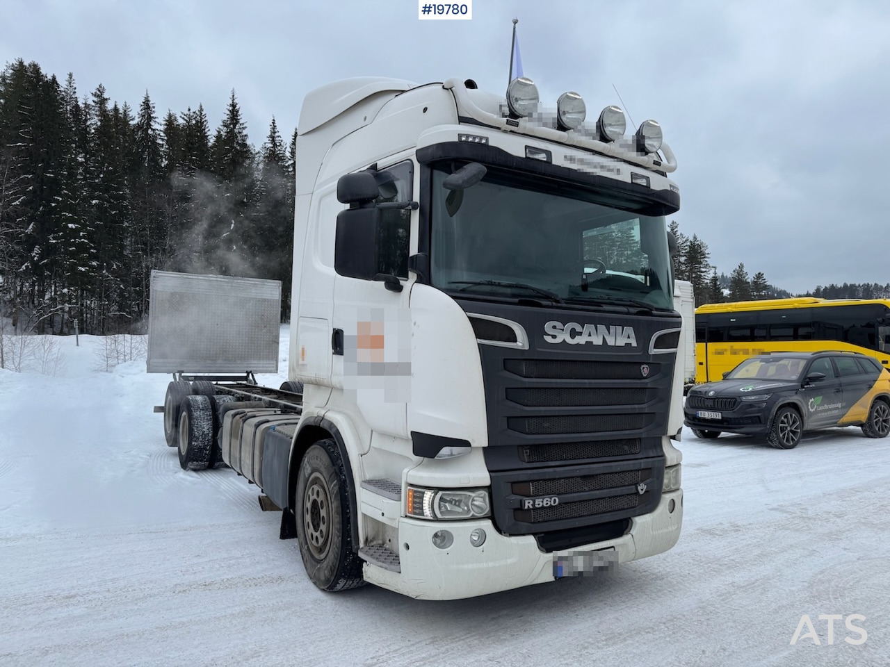 Camion furgon Scania R560: Foto 1
