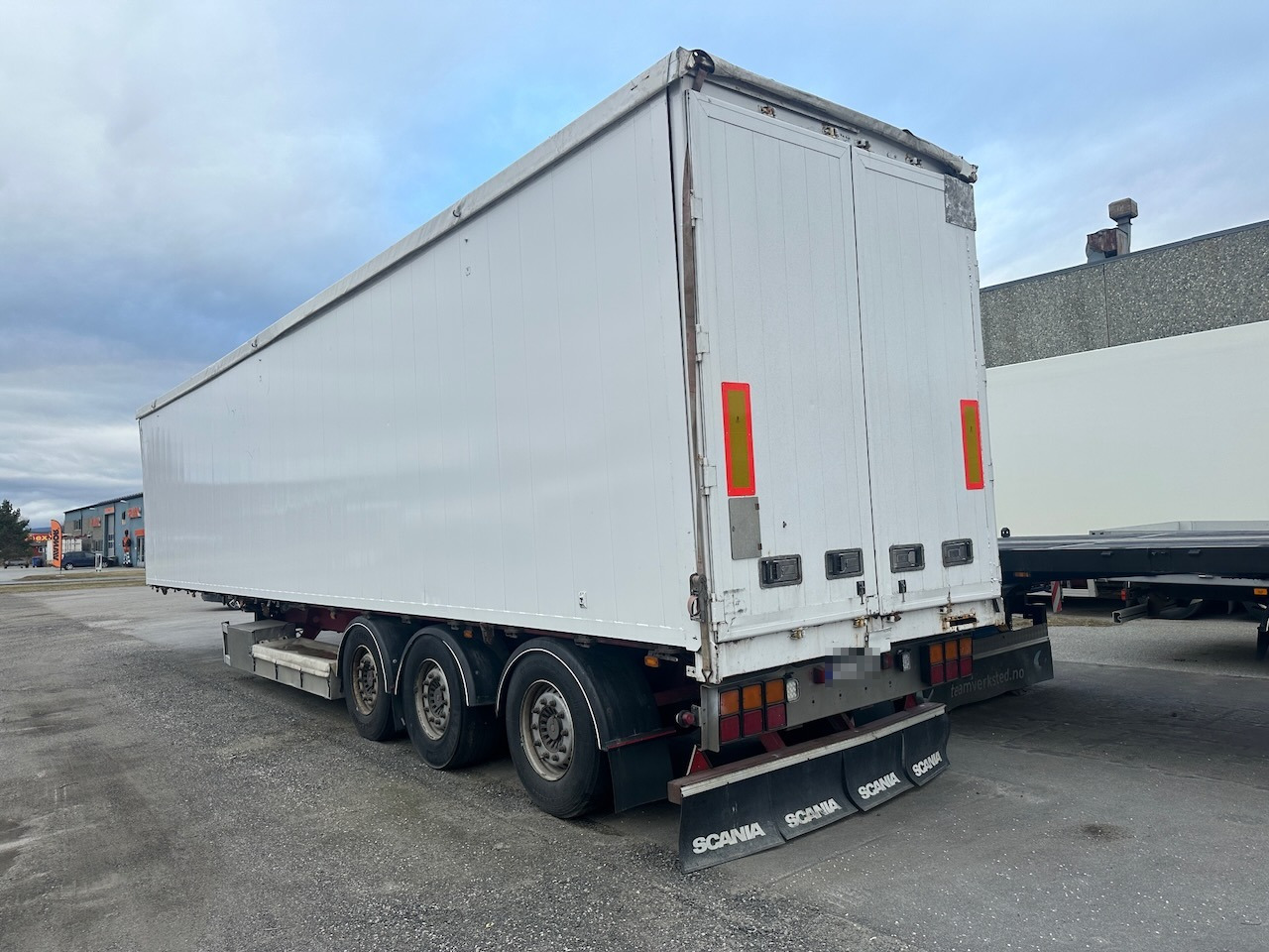 Vang flishenger - Semiremorcă furgon: Foto 3 Vang flishenger - Semiremorcă furgon: Foto 3