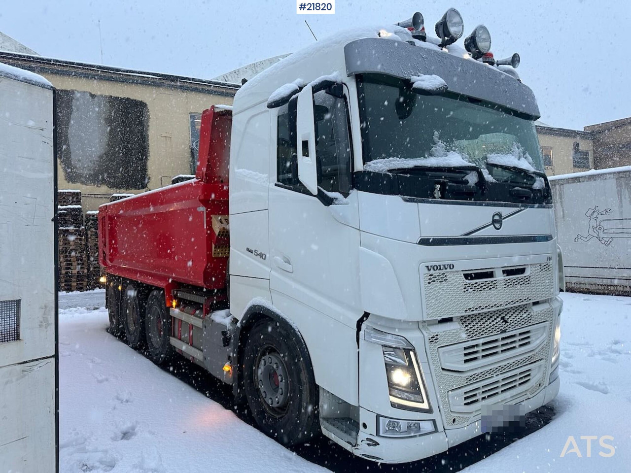 Volvo 2017 Volvo FH540 8x4 tippbil m/ ny dual clutch - Camion basculantă: Foto 3 Volvo 2017 Volvo FH540 8x4 tippbil m/ ny dual clutch - Camion basculantă: Foto 3