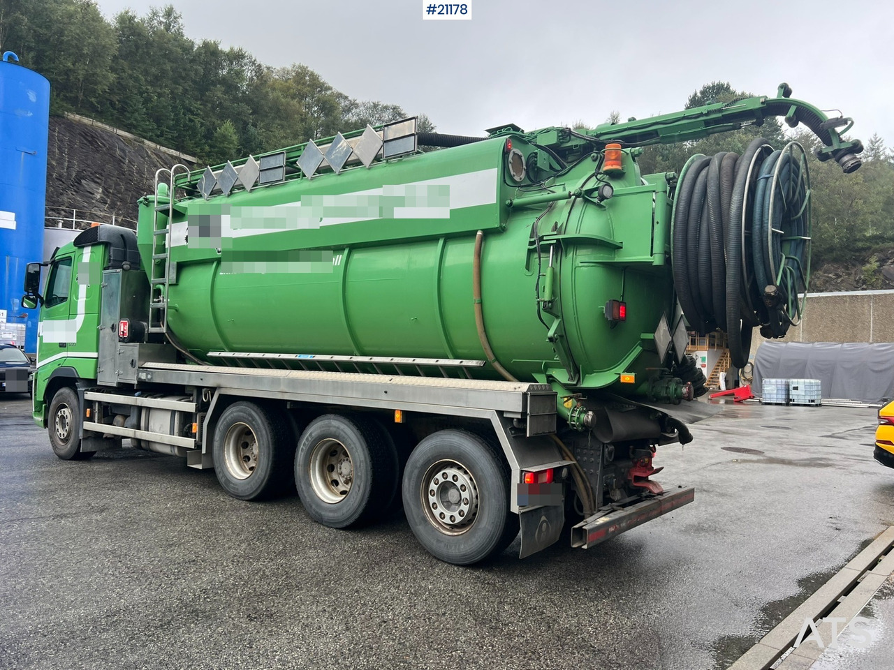 Volvo fh500 8x4 Slamsuger m/ 2010 Inter consult påbygg - Maşină pentru vidanjări: Foto 3 Volvo fh500 8x4 Slamsuger m/ 2010 Inter consult påbygg - Maşină pentru vidanjări: Foto 3