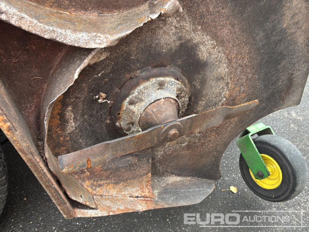 Maşină de tuns iarba 2012 John Deere 1600: Foto 41