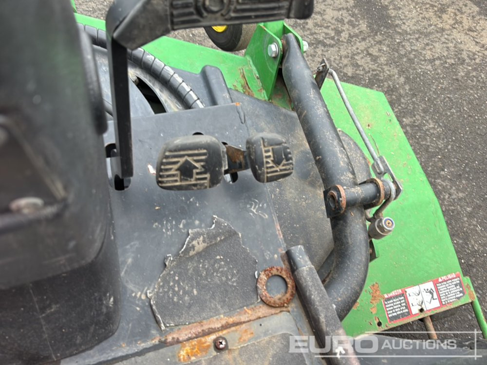 Maşină de tuns iarba 2012 John Deere 1600: Foto 46