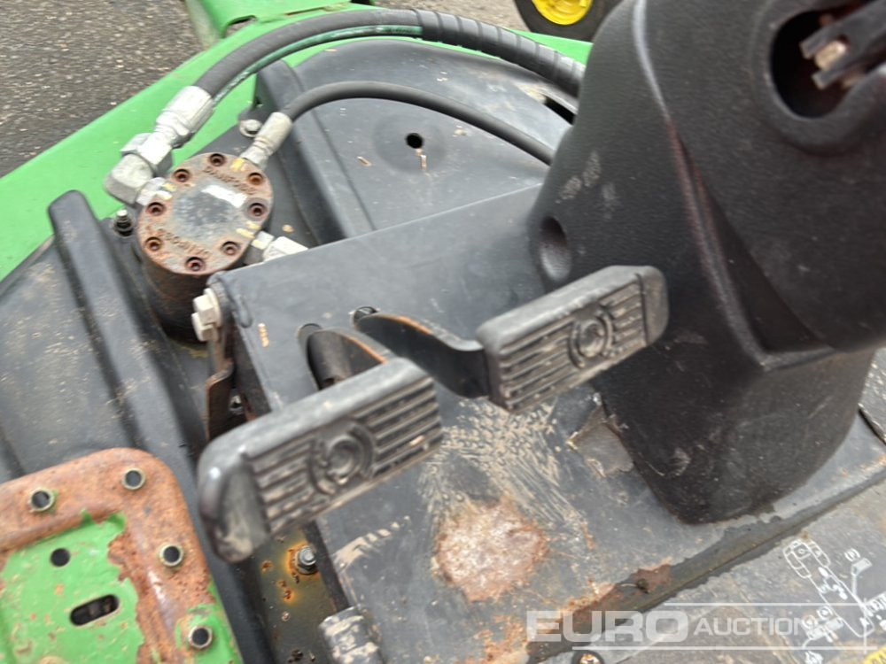 Maşină de tuns iarba 2012 John Deere 1600: Foto 45