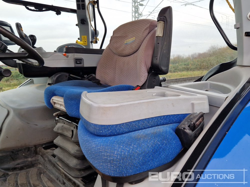 Tractor agricol 2012 New Holland T7.210: Foto 26