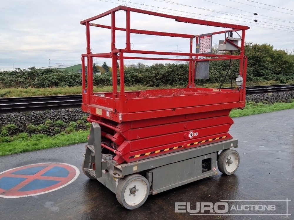 2013 SkyJack SJIII-4626 - Platforma foarfeca: Foto 1 2013 SkyJack SJIII-4626 - Platforma foarfeca: Foto 1