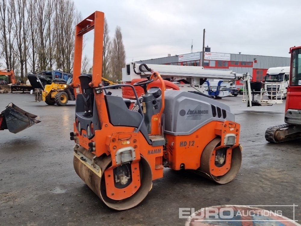 2015 Hamm HD12 VV - Cilindru compactor: Foto 4 2015 Hamm HD12 VV - Cilindru compactor: Foto 4