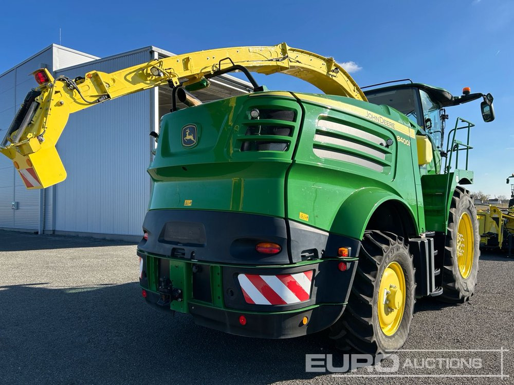 2020 John Deere 8400i - Combină de recoltat cereale: Foto 3 2020 John Deere 8400i - Combină de recoltat cereale: Foto 3