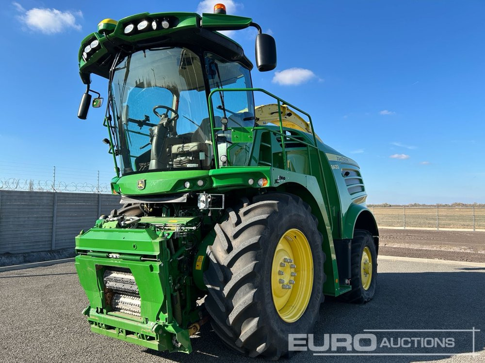 2020 John Deere 8400i - Combină de recoltat cereale: Foto 1 2020 John Deere 8400i - Combină de recoltat cereale: Foto 1