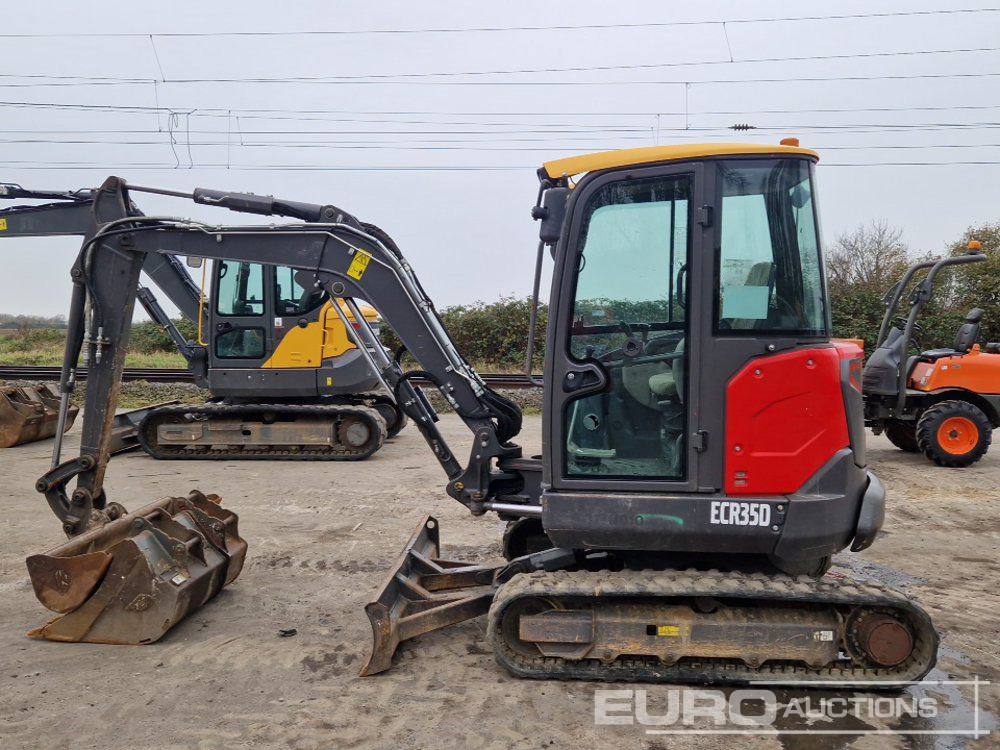 2021 Volvo ECR35D - Mini excavator: Foto 2 2021 Volvo ECR35D - Mini excavator: Foto 2