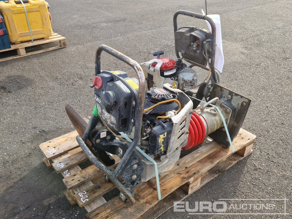 Compaction Rammers (2 of) - Maşină de asfaltat: Foto 2 Compaction Rammers (2 of) - Maşină de asfaltat: Foto 2