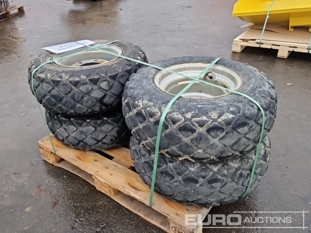 Continental 10.0/75-15 Tyres with Rims to suit Dumper (2 of) - Anvelopă: Foto 2 Continental 10.0/75-15 Tyres with Rims to suit Dumper (2 of) - Anvelopă: Foto 2