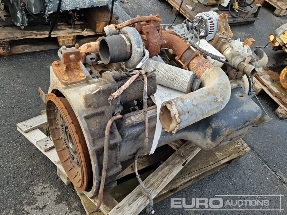 Cummins 6 Cylinder Engine - Motor: Foto 1 Cummins 6 Cylinder Engine - Motor: Foto 1