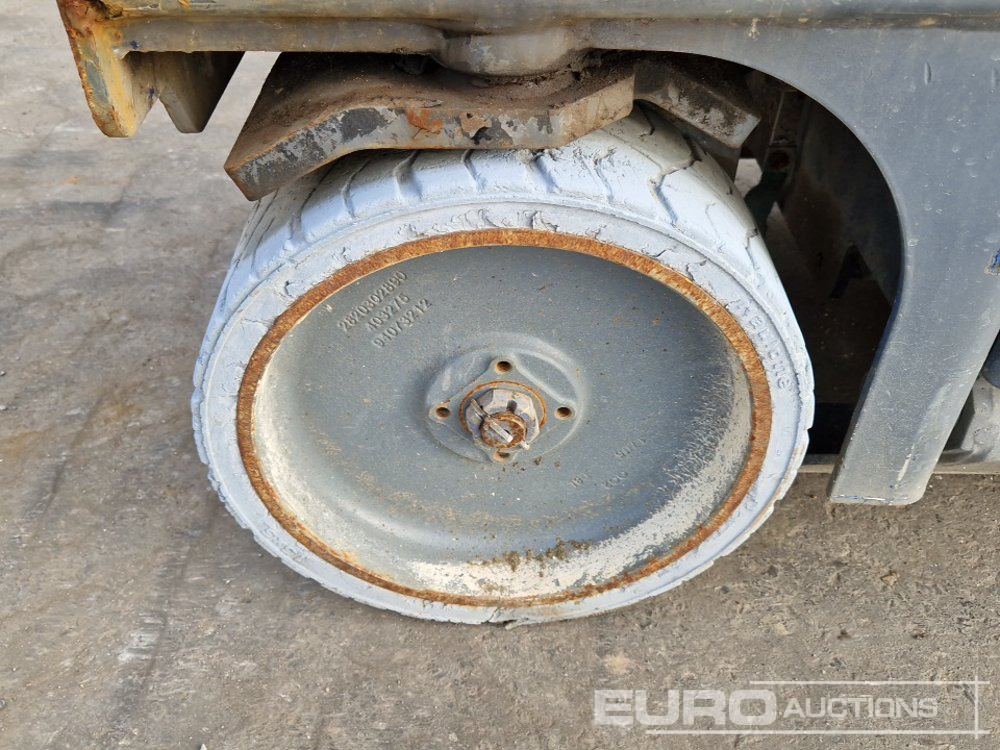 Platforma foarfeca Haulotte Compact 8: Foto 10 Platforma foarfeca Haulotte Compact 8: Foto 10