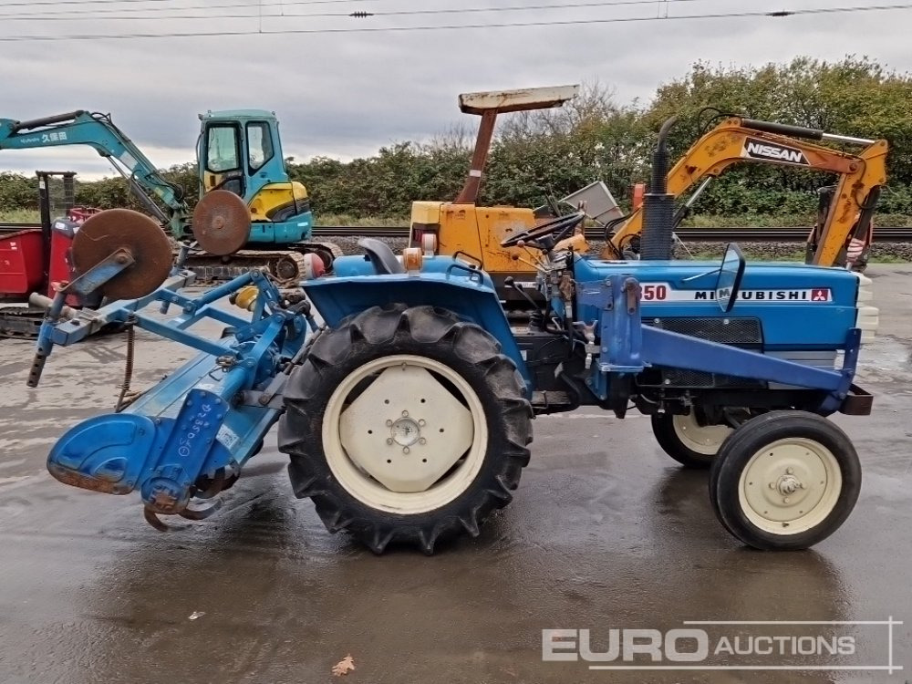 Mitsubishi D2350 - Tractor mic: Foto 5 Mitsubishi D2350 - Tractor mic: Foto 5