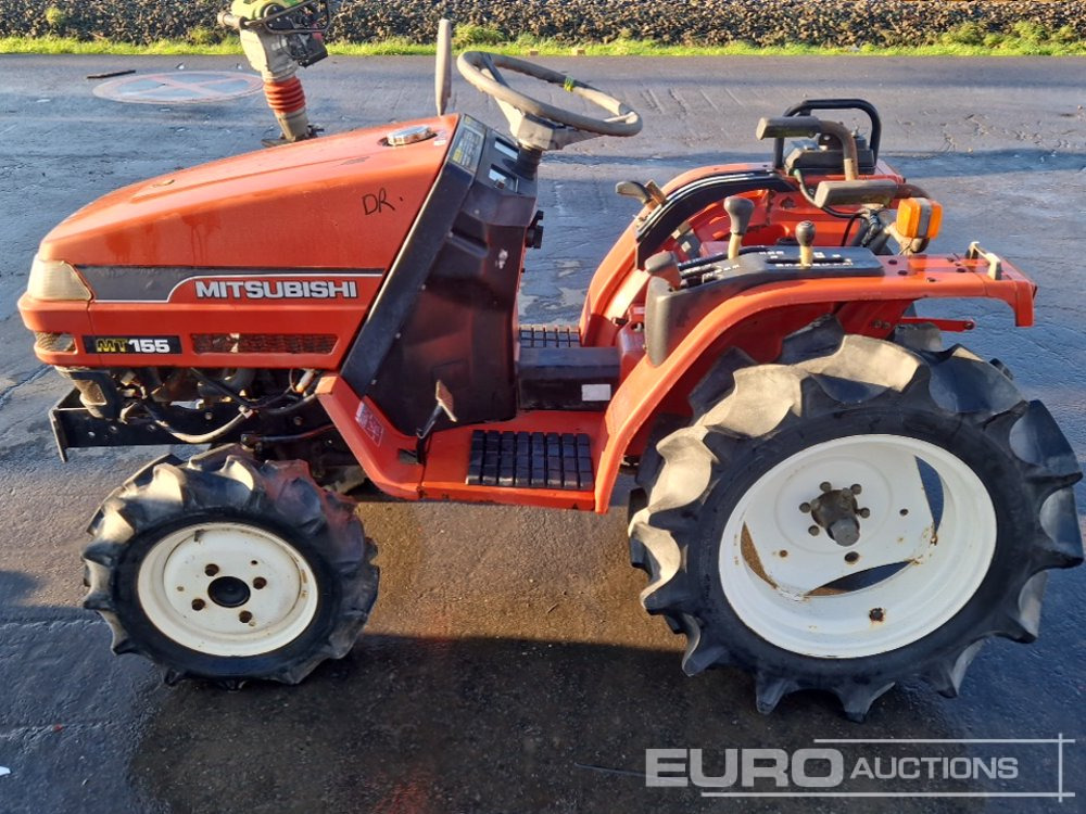 Mitsubishi MT155 - Tractor agricol: Foto 2 Mitsubishi MT155 - Tractor agricol: Foto 2