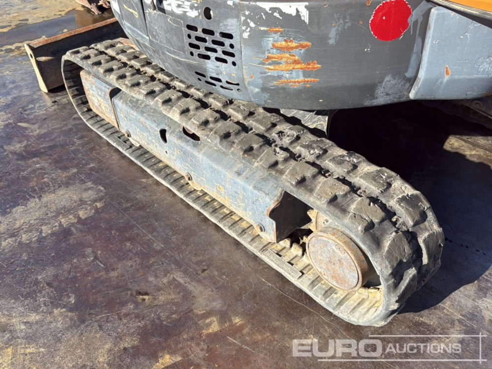 Mini excavator Case CX26C: Foto 11