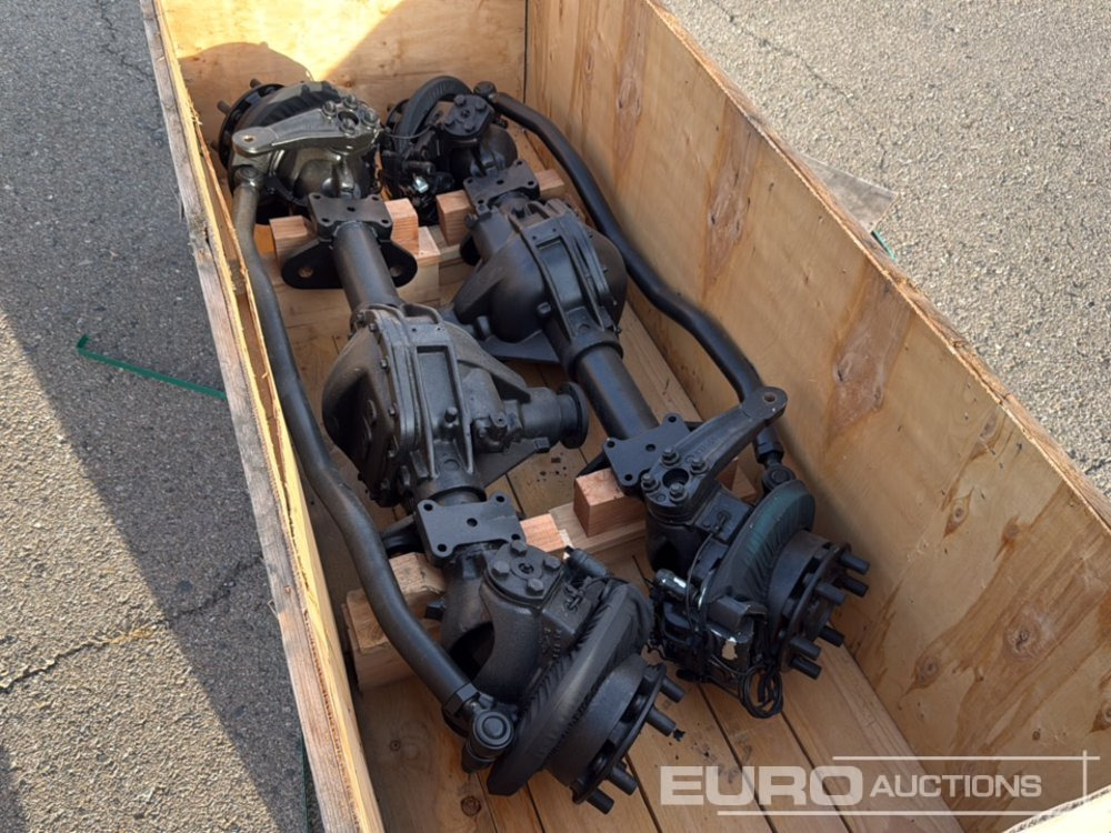 Pallet of Differentials to suit Ausa Dumper & Telehandler - Echipamente de constructii: Foto 2 Pallet of Differentials to suit Ausa Dumper & Telehandler - Echipamente de constructii: Foto 2