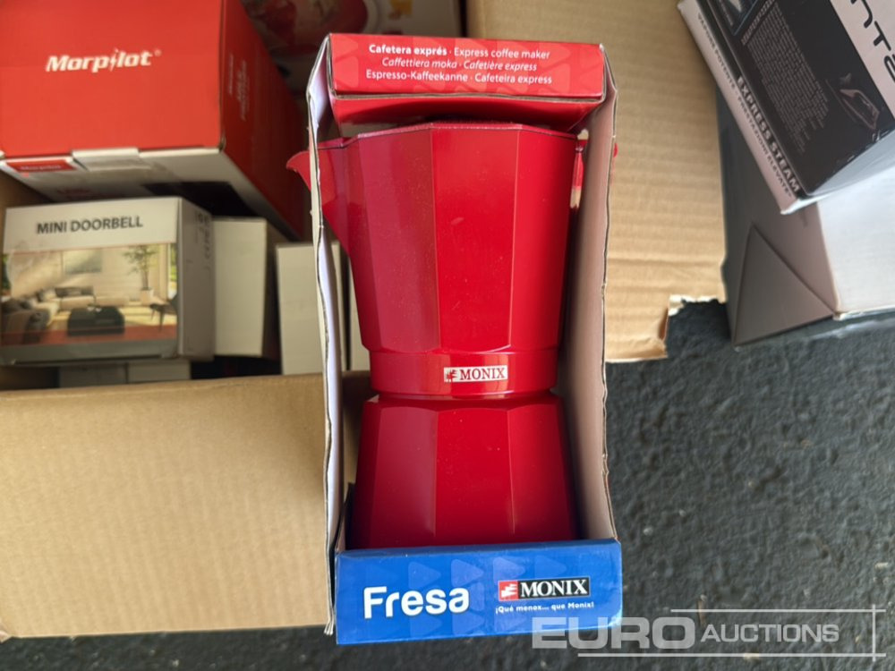 Echipamente de constructii Pallet of Toaster (2 of), Steam Iron, Aluminium Express Coffee Maker, Milk Frother, Mini Doorbell , Hand Blender: Foto 8 Echipamente de constructii Pallet of Toaster (2 of), Steam Iron, Aluminium Express Coffee Maker, Milk Frother, Mini Doorbell , Hand Blender: Foto 8