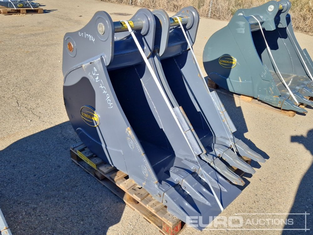 Strickland BT13 - Cupă: Foto 3 Strickland BT13 - Cupă: Foto 3