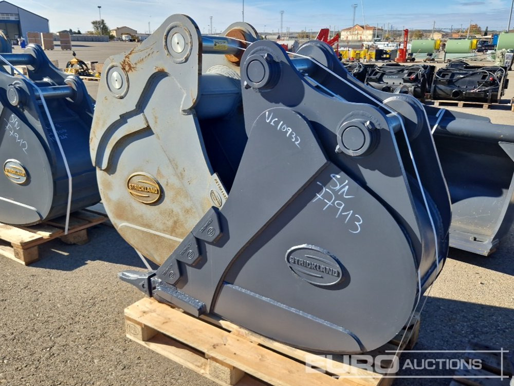 Strickland Set of 21T 18' Digging Bucket (S/N 145756), BT20 24' Digging Bucket (S/N 501669930L) - Cupă: Foto 1 Strickland Set of 21T 18' Digging Bucket (S/N 145756), BT20 24' Digging Bucket (S/N 501669930L) - Cupă: Foto 1