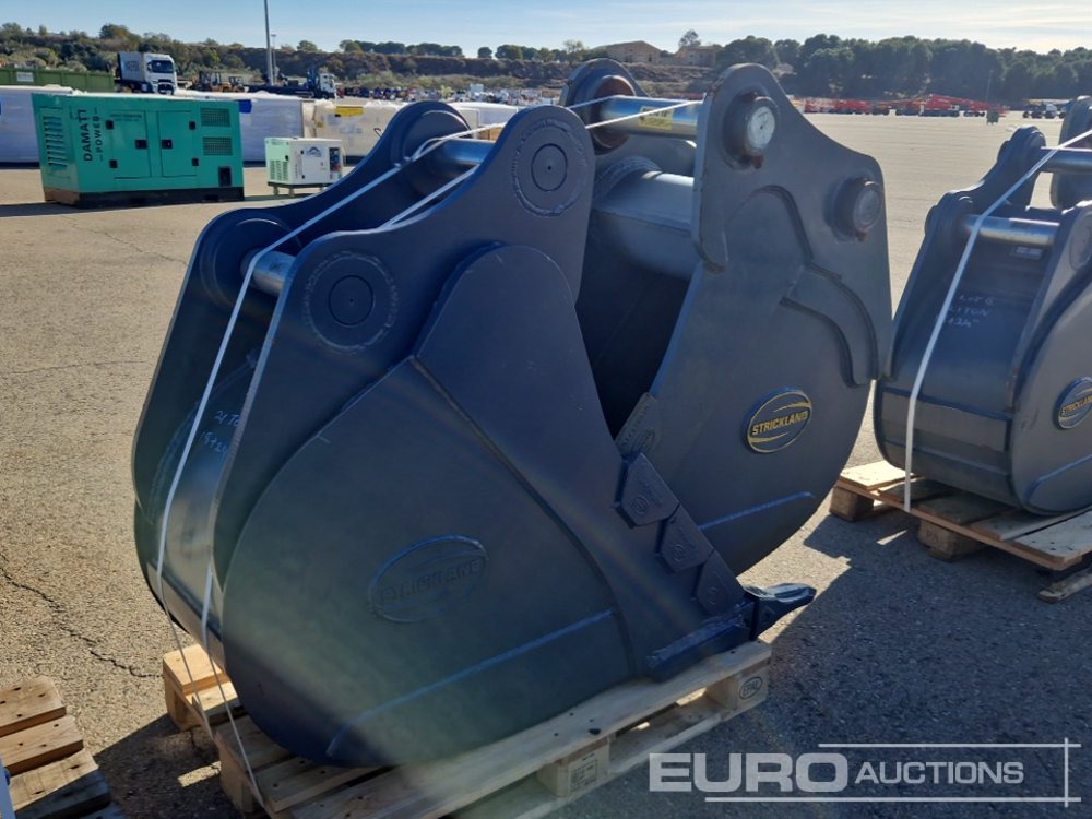 Strickland Set of 21T 18' Digging Bucket (S/N 145756), BT20 24' Digging Bucket (S/N 501669930L) - Cupă: Foto 4 Strickland Set of 21T 18' Digging Bucket (S/N 145756), BT20 24' Digging Bucket (S/N 501669930L) - Cupă: Foto 4