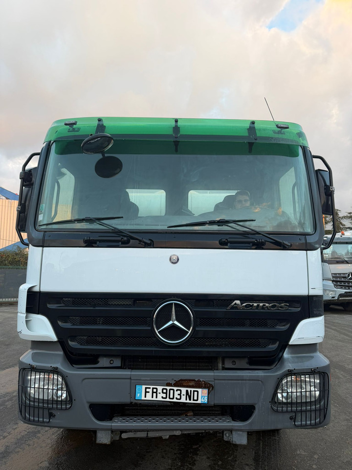 Camion béton Mercedes Benz Arocs 2636 6x4 FR-903-ND - Autobetonieră: Foto 1 Camion béton Mercedes Benz Arocs 2636 6x4 FR-903-ND - Autobetonieră: Foto 1