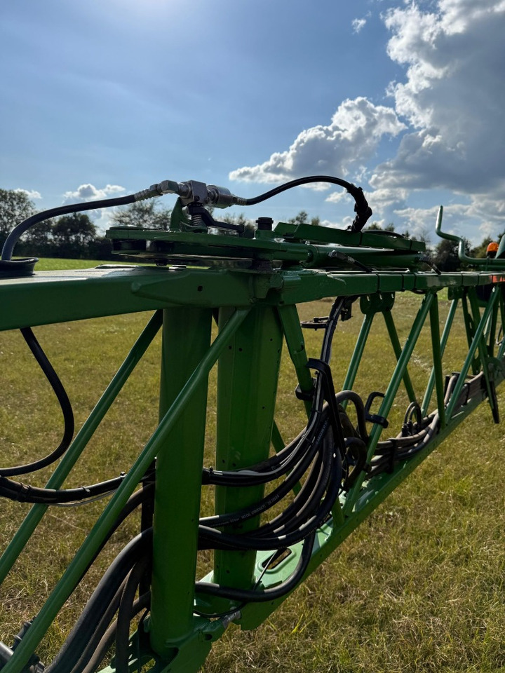 Amazone Panthera 4502 - Mașină de erbicidat autopropulsata: Foto 5 Amazone Panthera 4502 - Mașină de erbicidat autopropulsata: Foto 5