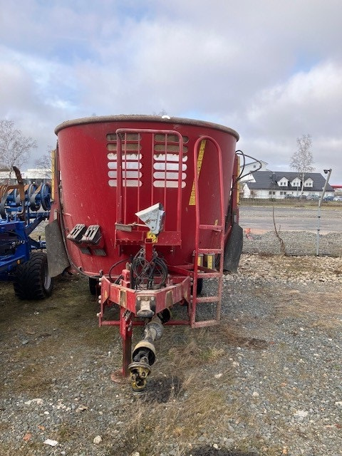 BVL V-Mix Plus 20-2S - Remorcă distribuit furaje: Foto 3 BVL V-Mix Plus 20-2S - Remorcă distribuit furaje: Foto 3