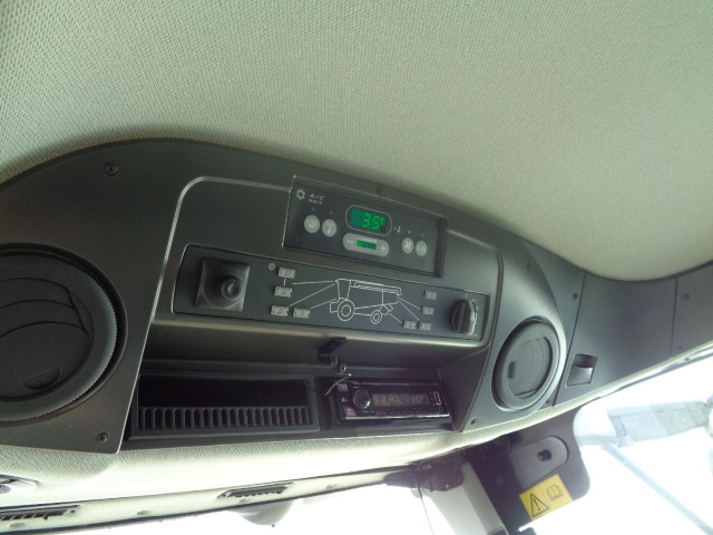 Claas Lexion 7700 TT - Combină de recoltat cereale: Foto 2 Claas Lexion 7700 TT - Combină de recoltat cereale: Foto 2