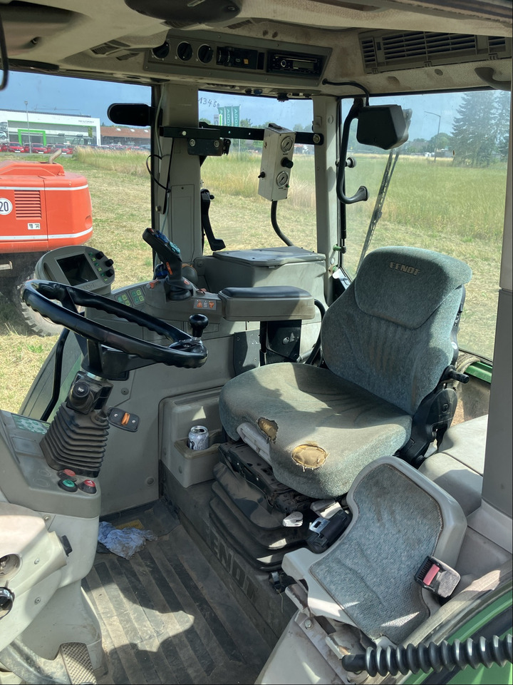 Fendt 718 Com3 Vario TMS - Tractor agricol: Foto 4 Fendt 718 Com3 Vario TMS - Tractor agricol: Foto 4