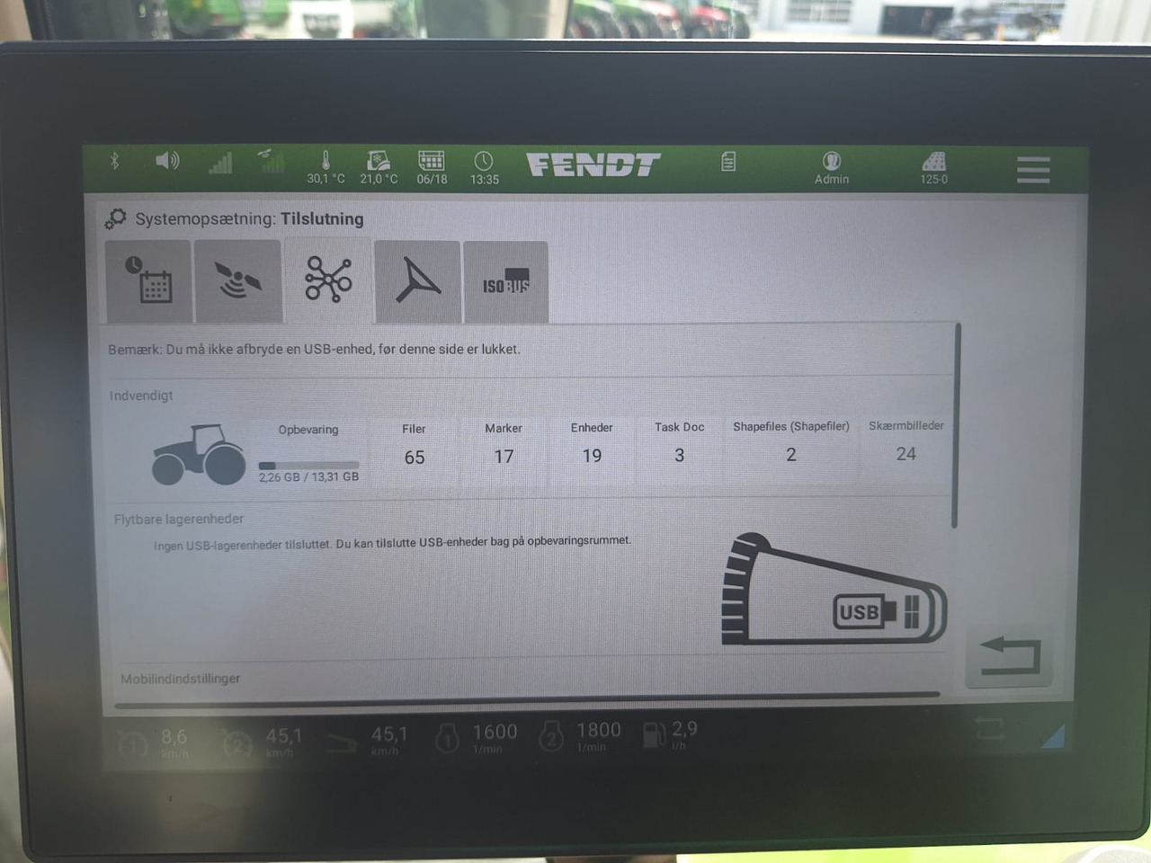 Fendt 724 Vario Gen6 Profi Setting2 - Tractor agricol: Foto 2 Fendt 724 Vario Gen6 Profi Setting2 - Tractor agricol: Foto 2