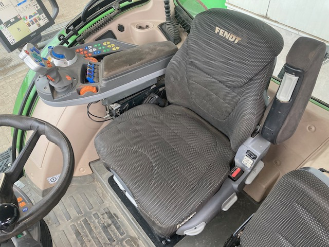 Fendt 724 Vario S4 Profi - Tractor agricol: Foto 5 Fendt 724 Vario S4 Profi - Tractor agricol: Foto 5