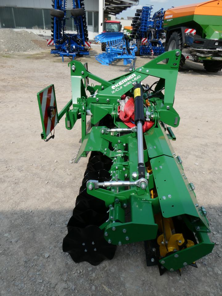 Kerner X-Cut Solo 450 - Compactor agricola: Foto 3 Kerner X-Cut Solo 450 - Compactor agricola: Foto 3