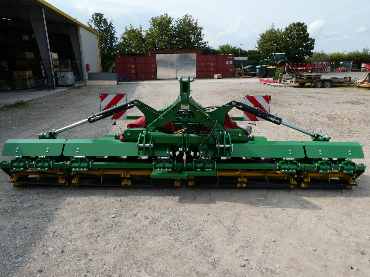 Kerner X-Cut Solo 450 - Compactor agricola: Foto 1 Kerner X-Cut Solo 450 - Compactor agricola: Foto 1