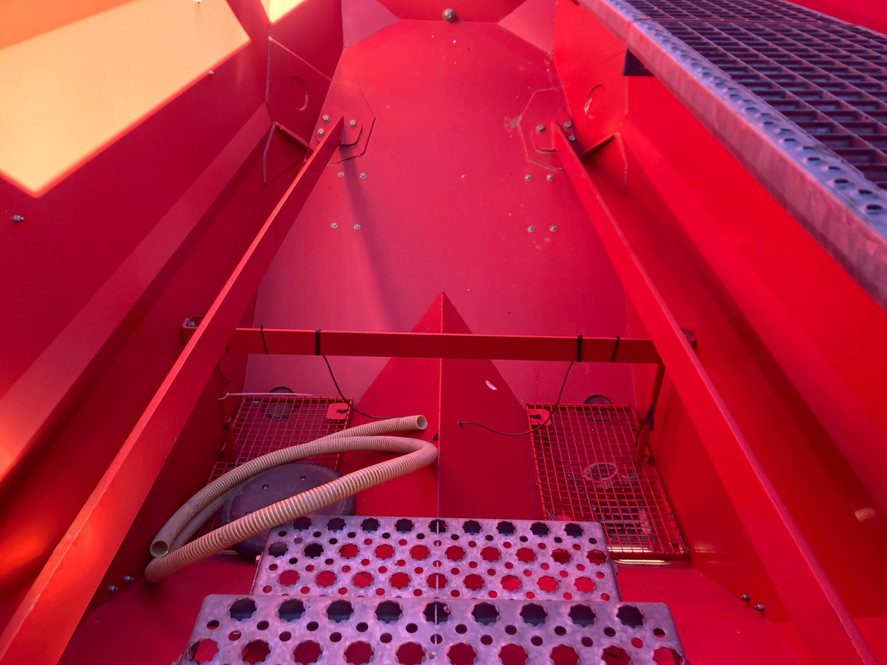 Kverneland DG 12000 - Semănătoare: Foto 4 Kverneland DG 12000 - Semănătoare: Foto 4