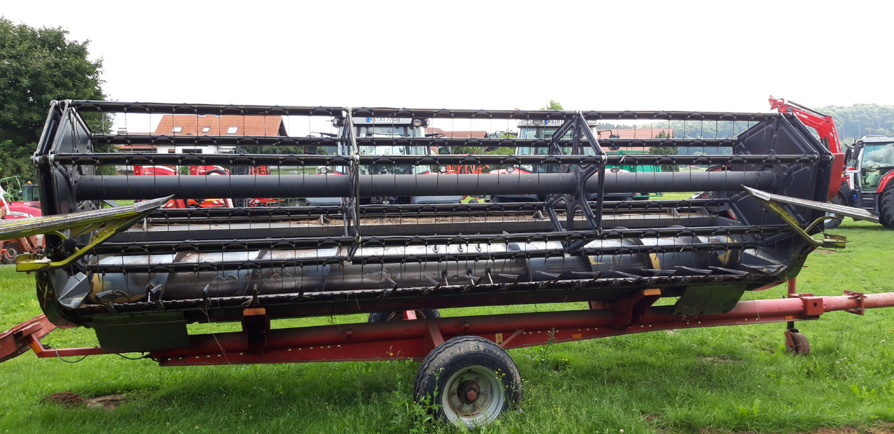 Massey Ferguson Beta 7260 - Combină de recoltat cereale: Foto 4 Massey Ferguson Beta 7260 - Combină de recoltat cereale: Foto 4