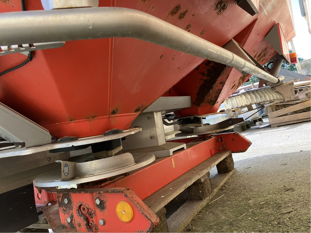 Rauch Axera Serie EMC 30.1 - Imprastietor îngrăşăminte: Foto 4 Rauch Axera Serie EMC 30.1 - Imprastietor îngrăşăminte: Foto 4