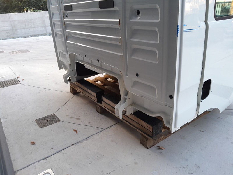 MAN DAY CAB - Cabină și interior pentru Camion: Foto 5 MAN DAY CAB - Cabină și interior pentru Camion: Foto 5