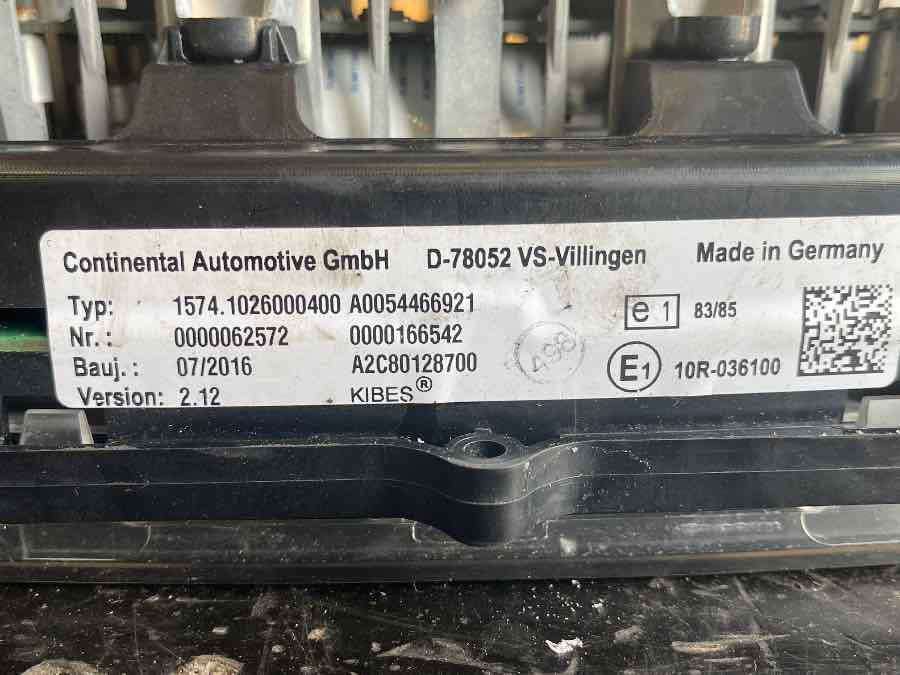 MERCEDES CLUSTER INSTRUMENT A0054466921 - Tablou de bord pentru Autobuz: Foto 4 MERCEDES CLUSTER INSTRUMENT A0054466921 - Tablou de bord pentru Autobuz: Foto 4