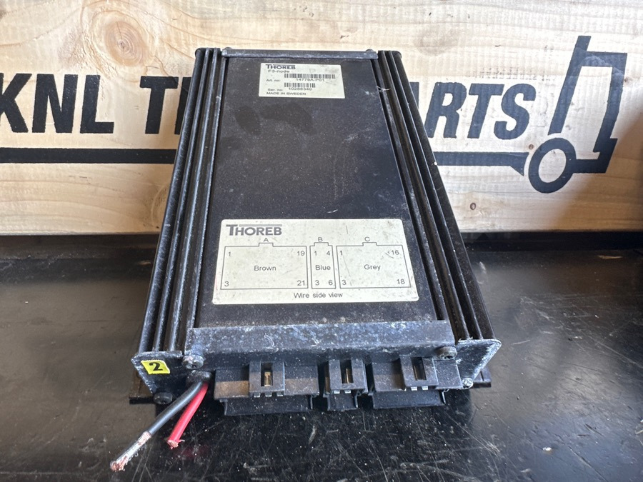 THOREB F3-NODE 10288340 - 14779A-P01 - Sistem electric pentru Camion: Foto 2 THOREB F3-NODE 10288340 - 14779A-P01 - Sistem electric pentru Camion: Foto 2