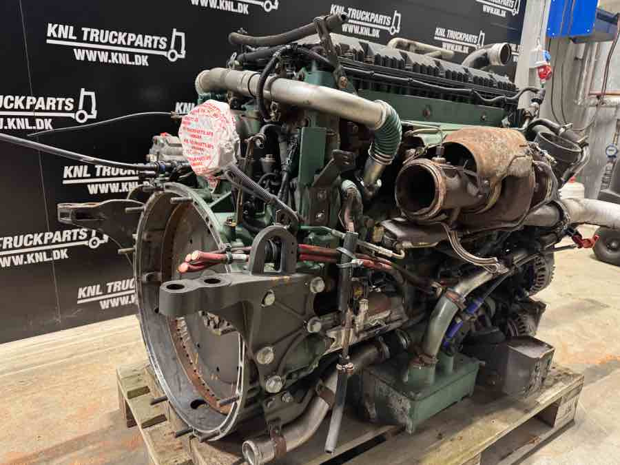 VOLVO BUS MOTOR B8R - 320 EPG // 22027286 - Motor pentru Camion: Foto 2 VOLVO BUS MOTOR B8R - 320 EPG // 22027286 - Motor pentru Camion: Foto 2