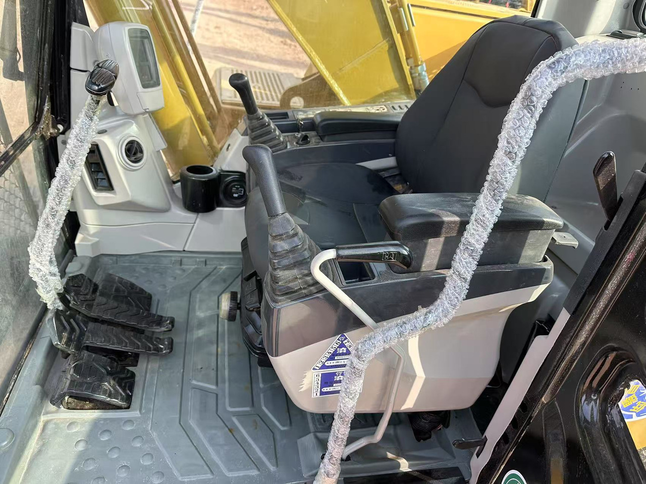 CATERPILLAR 320C - Excavator pe şenile: Foto 5 CATERPILLAR 320C - Excavator pe şenile: Foto 5