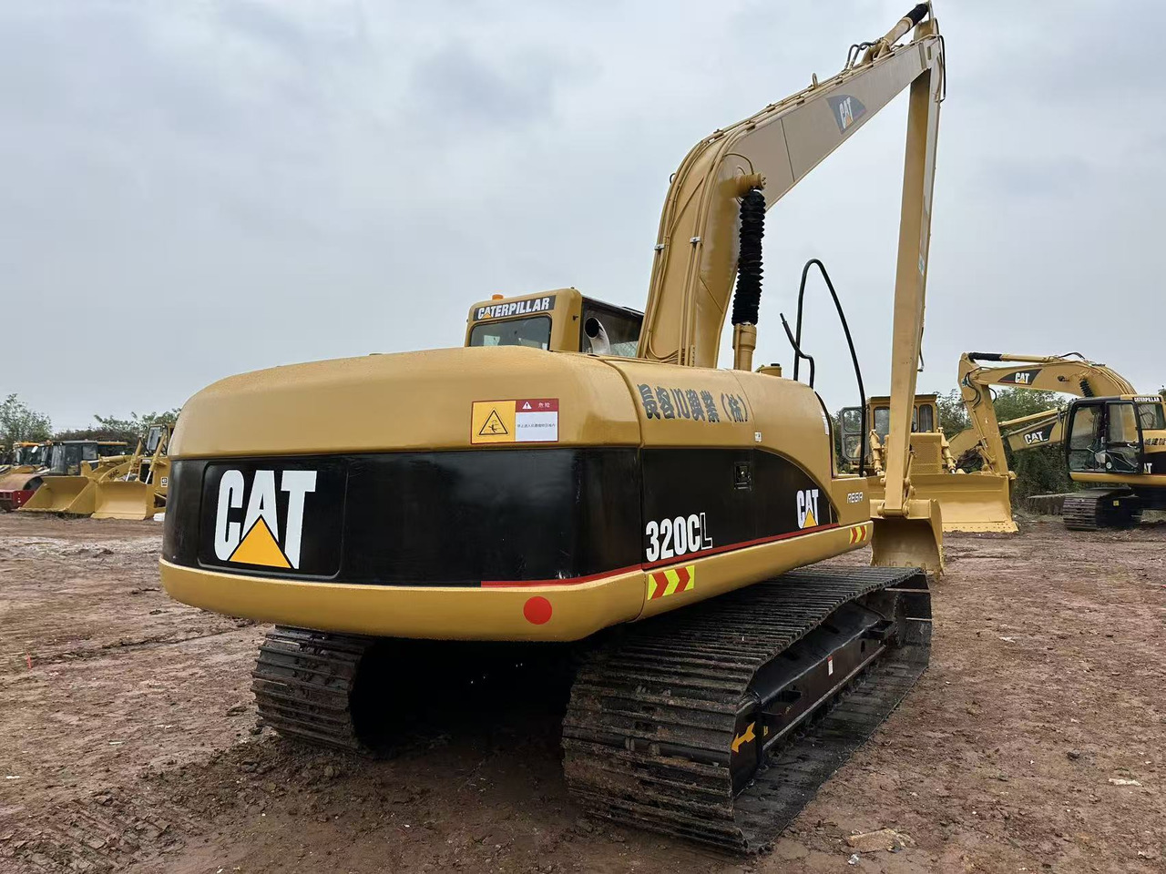 CATERPILLAR 320CL long reach excavator - Excavator pe şenile: Foto 3 CATERPILLAR 320CL long reach excavator - Excavator pe şenile: Foto 3