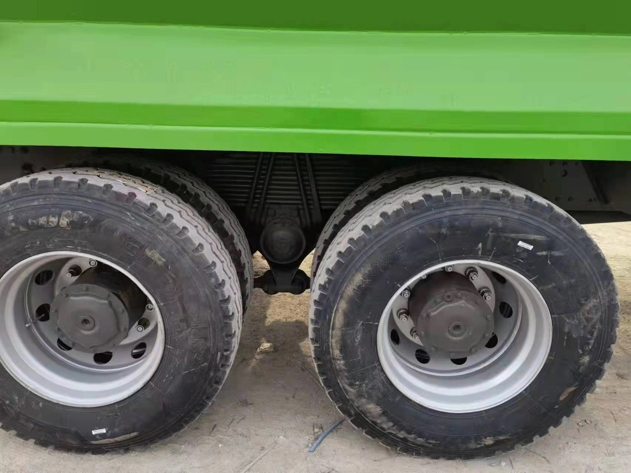 Camion basculantă pentru transport de furaje SINOTRUK Howo Dump truck 371: Foto 6 Camion basculantă pentru transport de furaje SINOTRUK Howo Dump truck 371: Foto 6