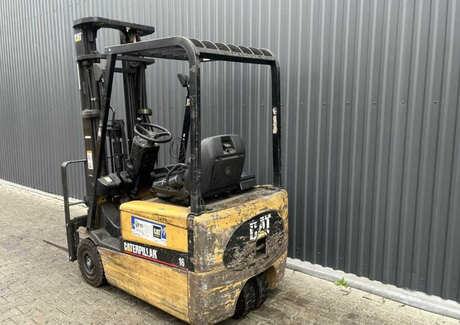 CAT Lift Trucks EP16KT - Electrostivuitor: Foto 3 CAT Lift Trucks EP16KT - Electrostivuitor: Foto 3