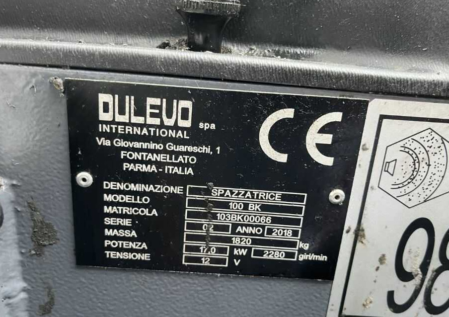 Dulevo 100BK - Mașină de măturat industrială: Foto 4 Dulevo 100BK - Mașină de măturat industrială: Foto 4