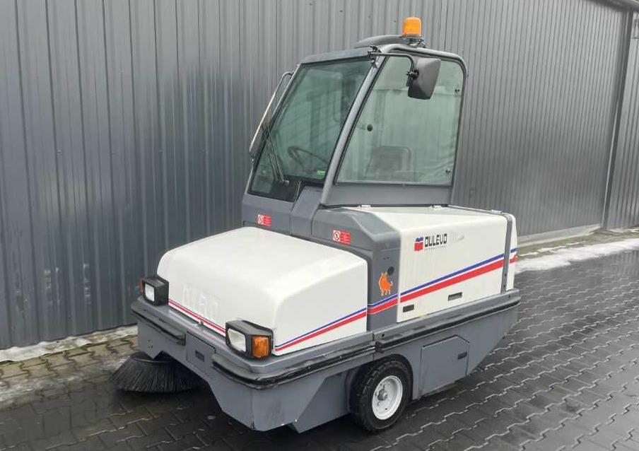 Dulevo 100BK - Mașină de măturat industrială: Foto 1 Dulevo 100BK - Mașină de măturat industrială: Foto 1
