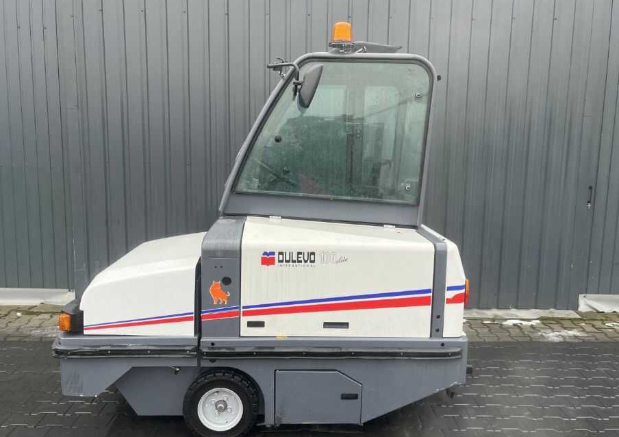 Dulevo 100BK - Mașină de măturat industrială: Foto 2 Dulevo 100BK - Mașină de măturat industrială: Foto 2